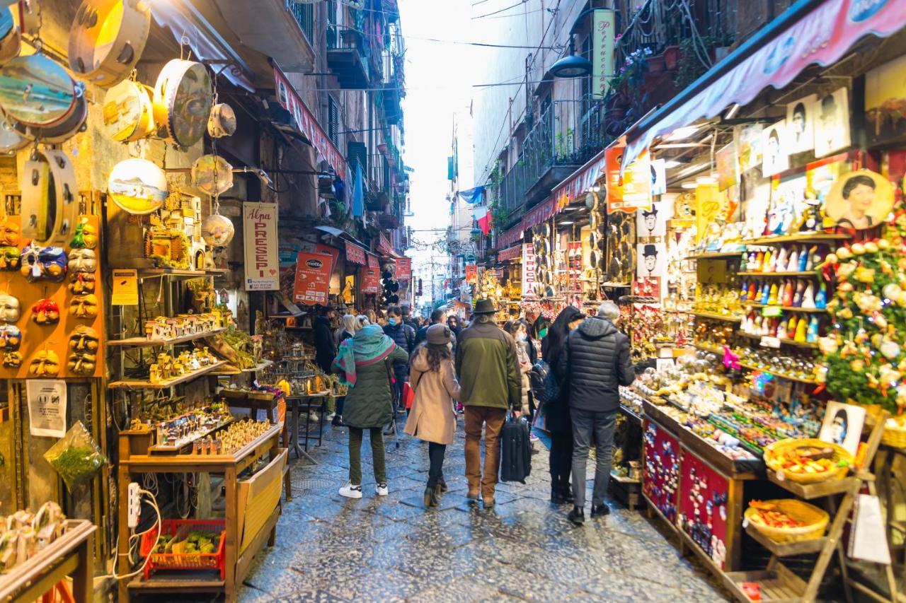 Baubo Sulla Via Dei Presepi By Napoliapartments Екстер'єр фото